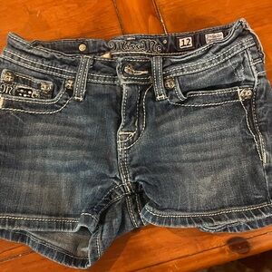 GUC. Miss Me girls shorts